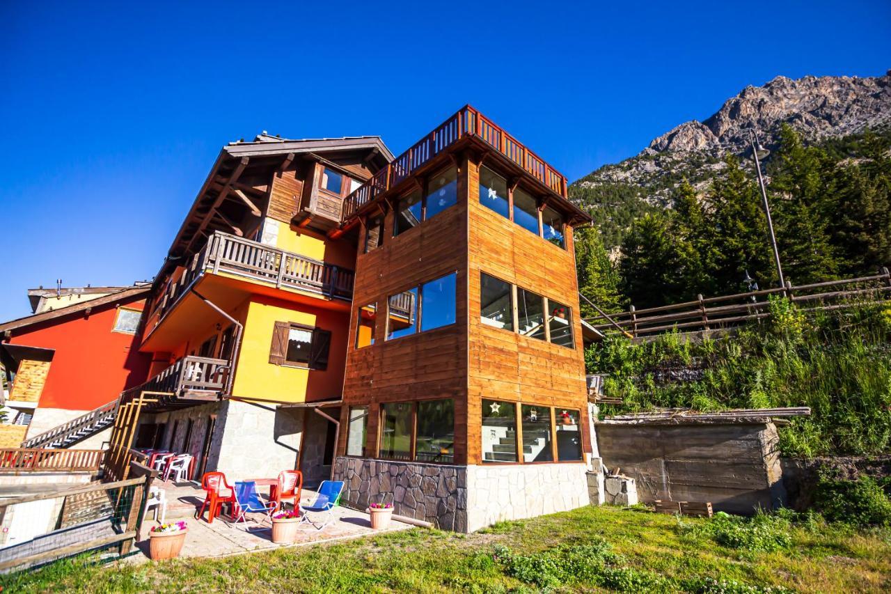 Hotel Al Foiron Claviere Buitenkant foto