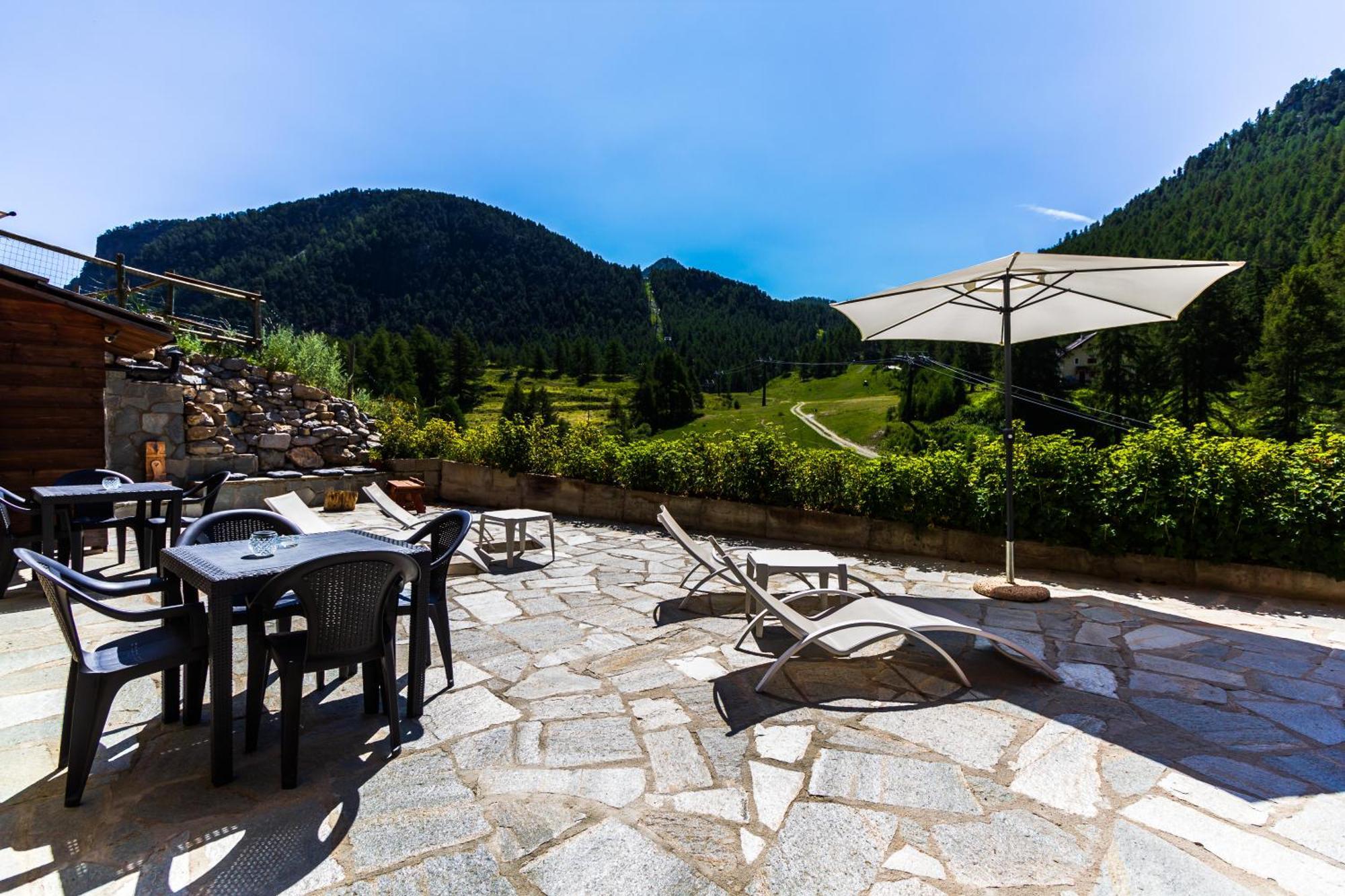 Hotel Al Foiron Claviere Buitenkant foto