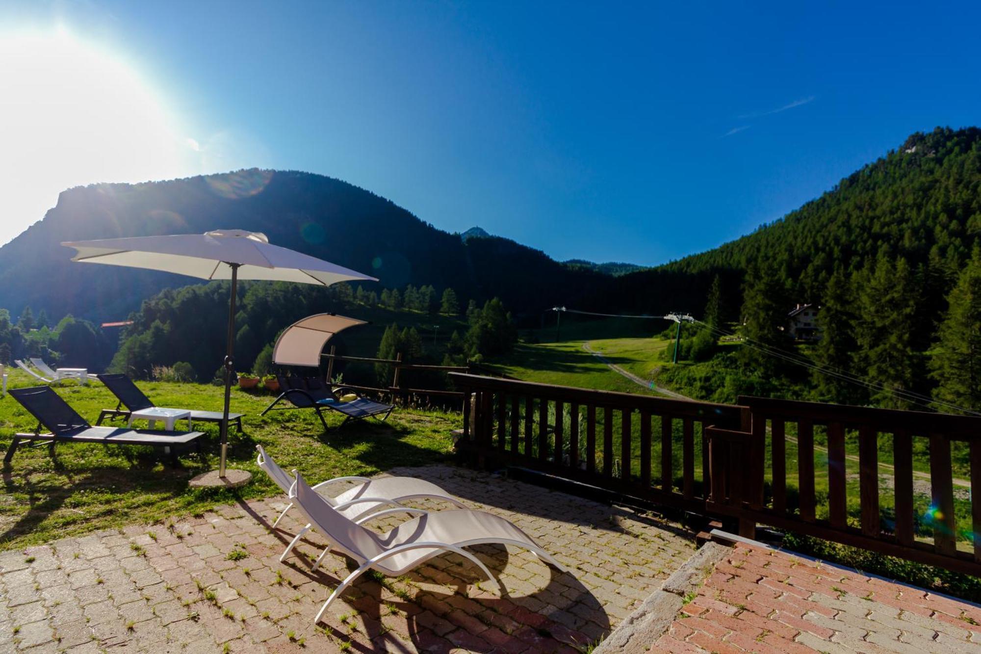 Hotel Al Foiron Claviere Buitenkant foto