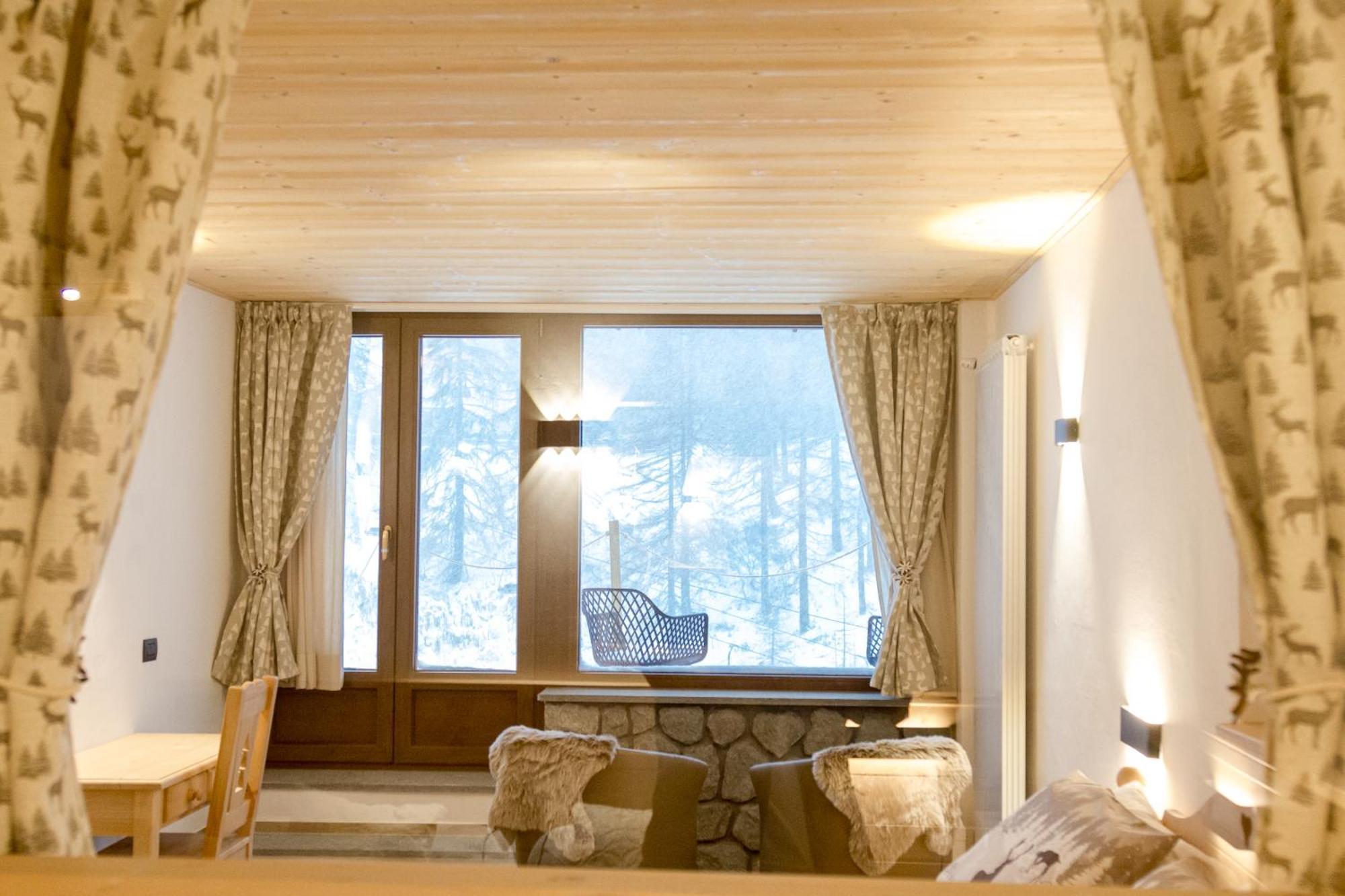 Hotel Al Foiron Claviere Buitenkant foto