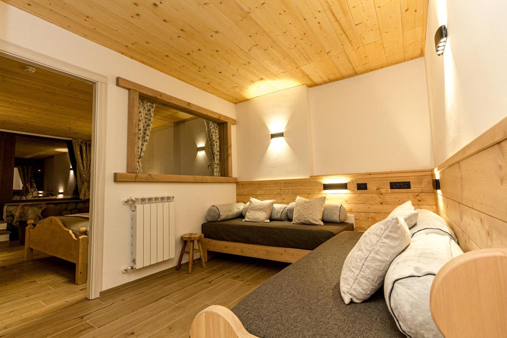 Hotel Al Foiron Claviere Buitenkant foto