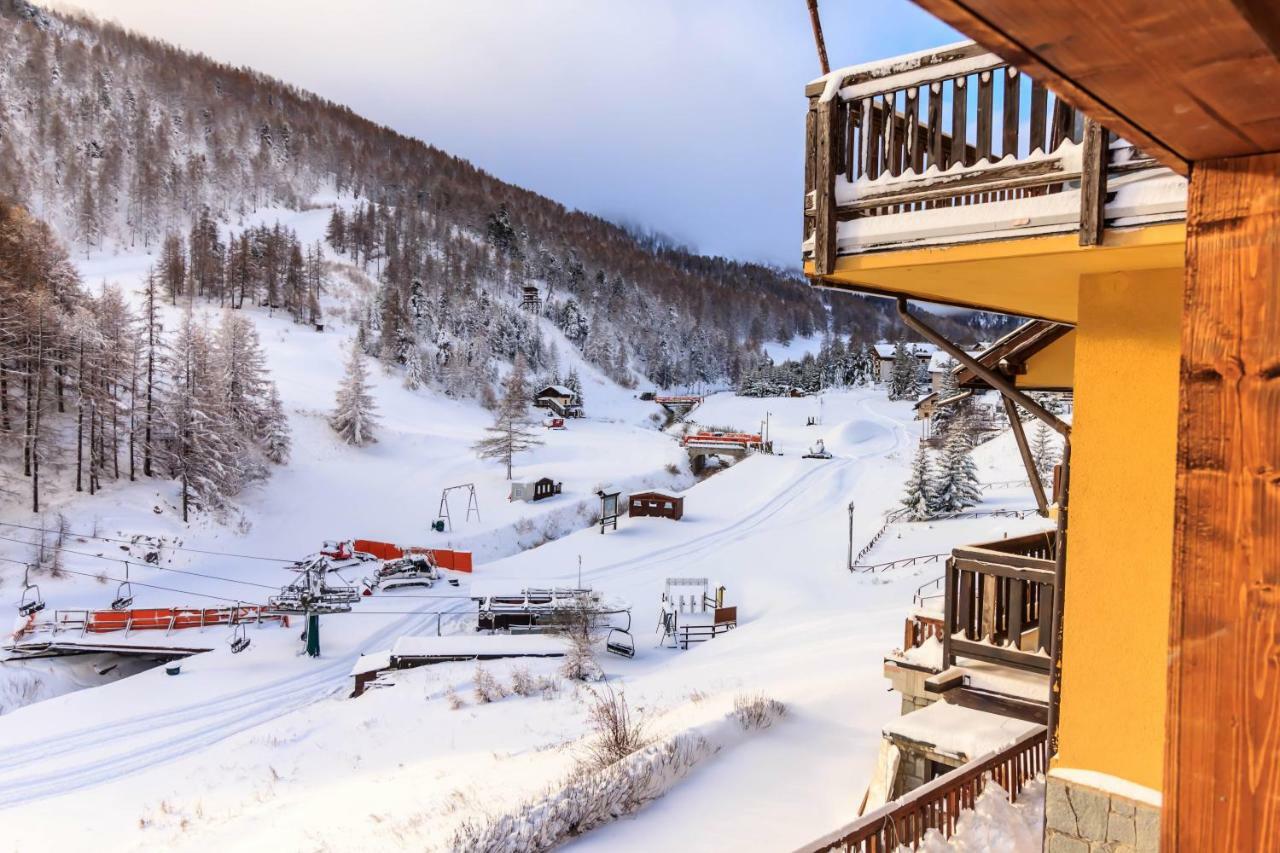 Hotel Al Foiron Claviere Buitenkant foto